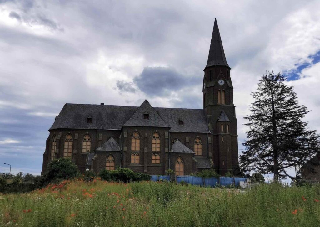 Die alte Kirche in Manheim