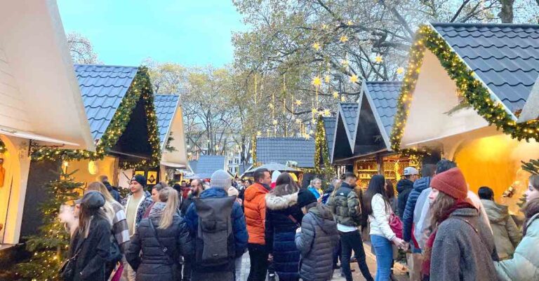 Weihnachtsmarkt Neumarkt