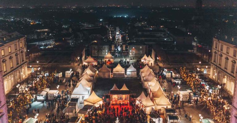 Weihnachtsmarkt Schloss Bensberg