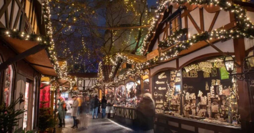 Weihnachtsmarkt Rudolfplatz Alle Zeiten, Preise und Highlights