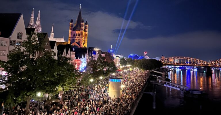Kölner Lichter 2025