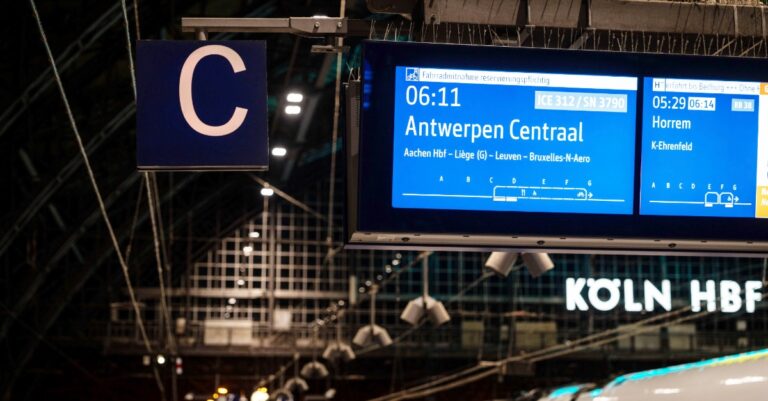 Köln Antwerpen Zug